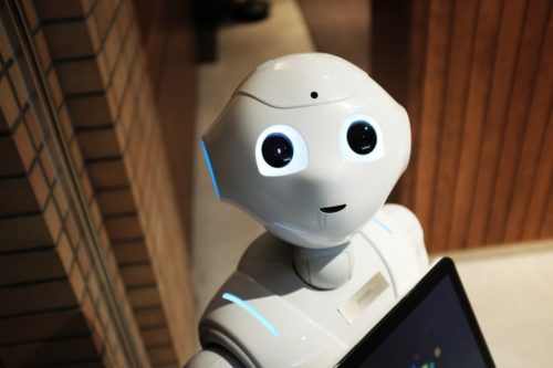Обзор популярной онлайн-платформы для общения на английском языке с роботом: отзывы пользователей