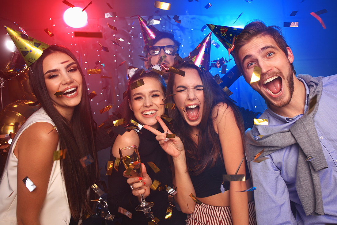 Celebrate Dhulandi 2023 in Style: The Best Adult-Friendly Party Ideas!