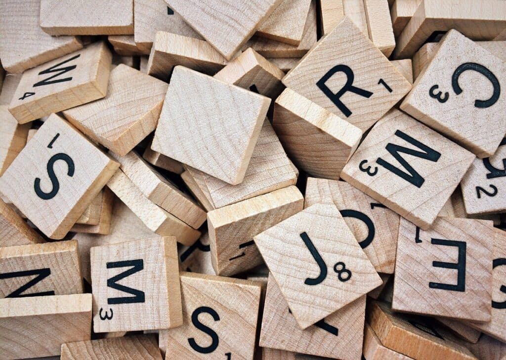 scrabble-tiles-letters