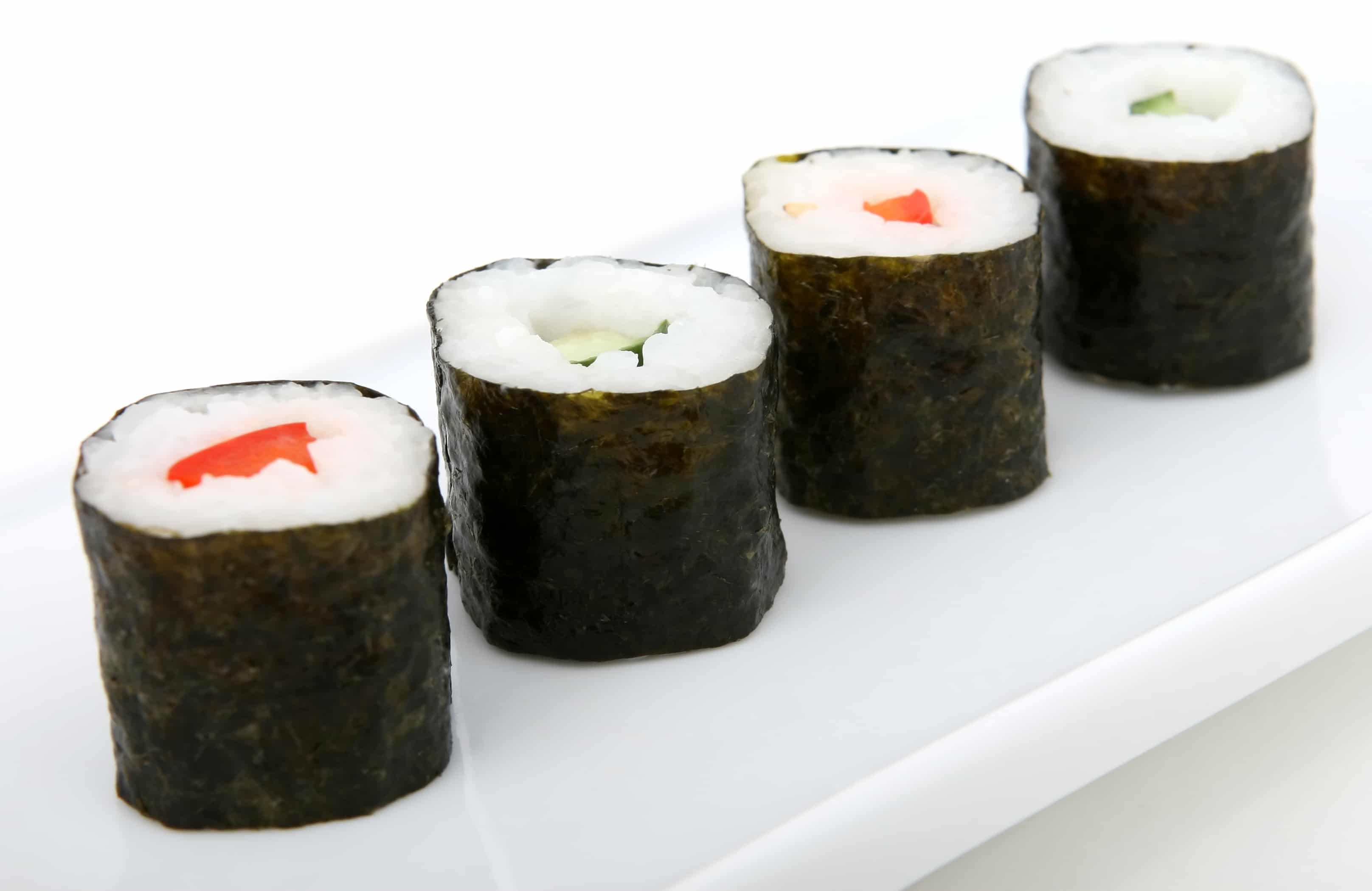 Four pieces of roll sushi