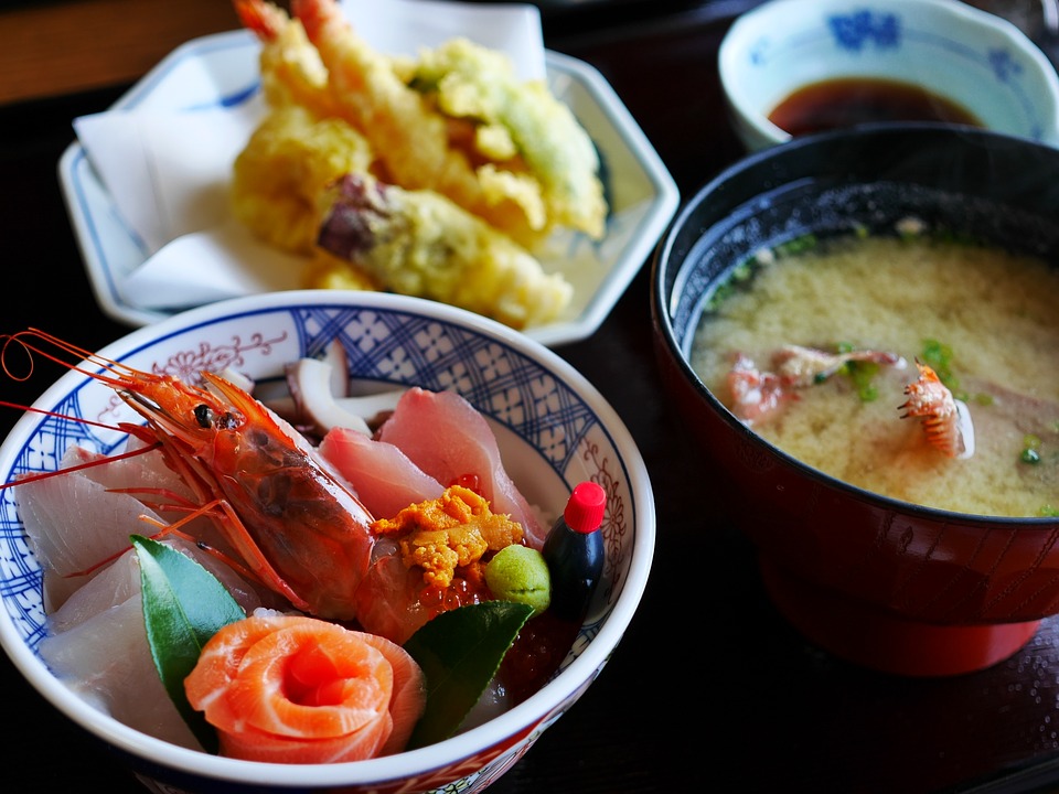 japanese-food-soup-and-side-dishes