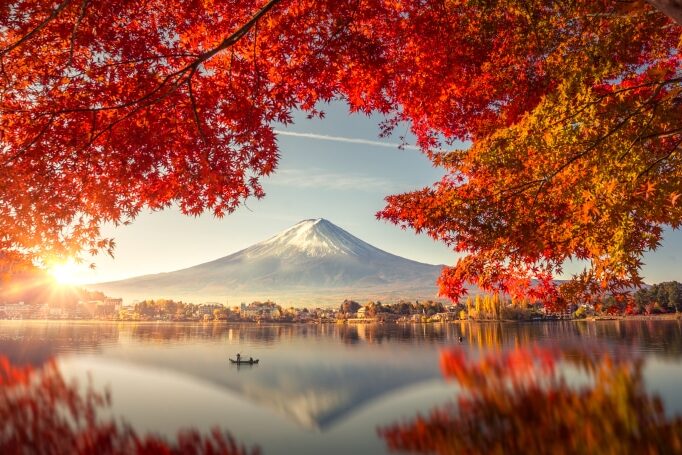 colorful autumn season with view of mountain fuji in the morning