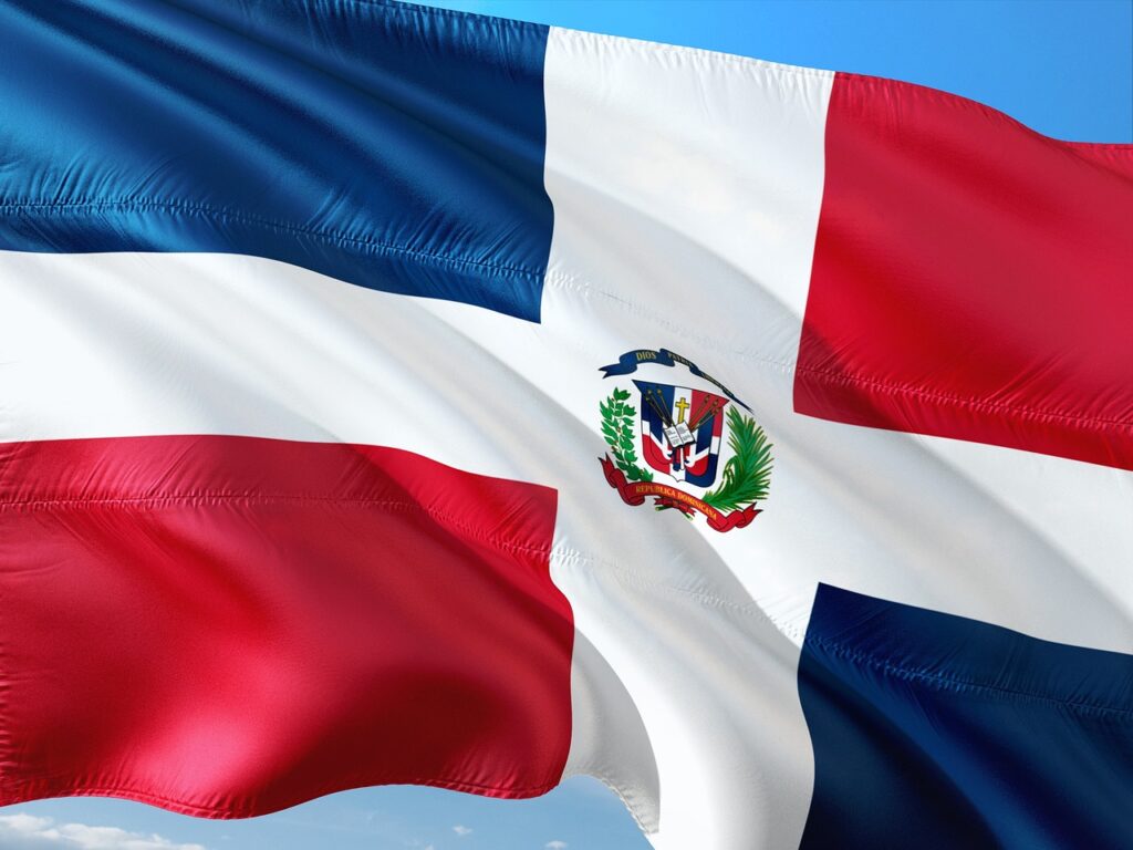 dominican-republic-flag-waving-in-wind