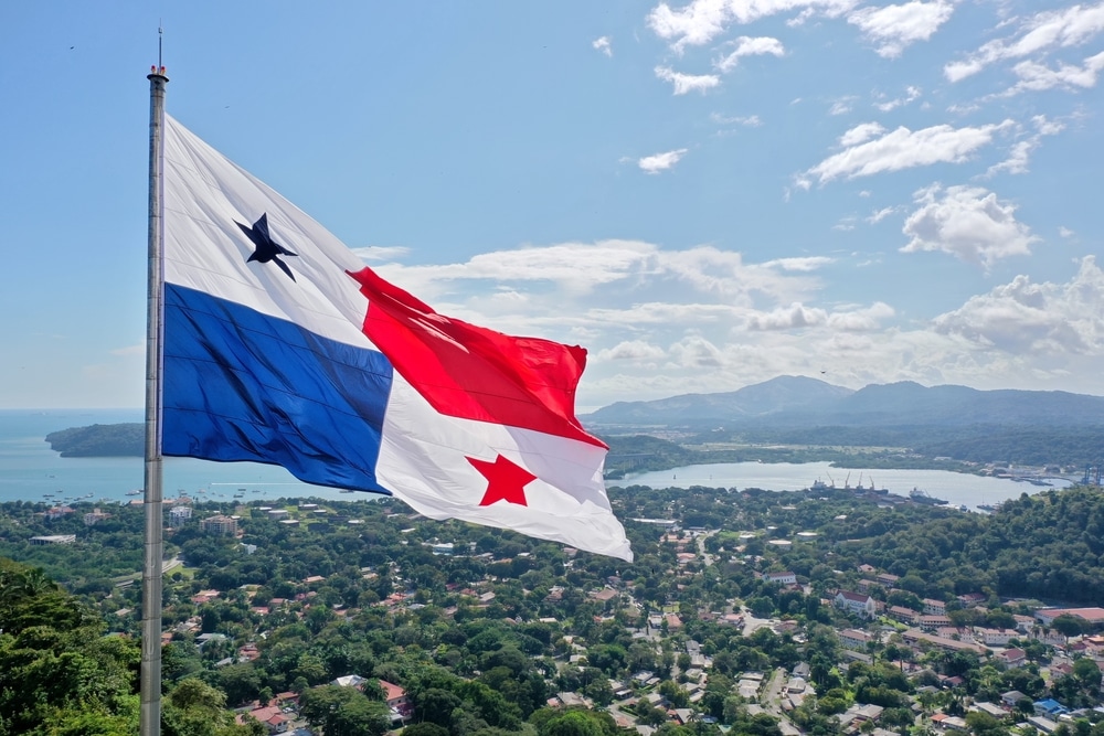 Panama-flag-Ancon-Hill