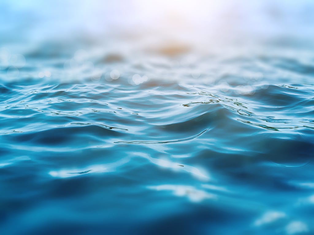 ocean-water-close-up