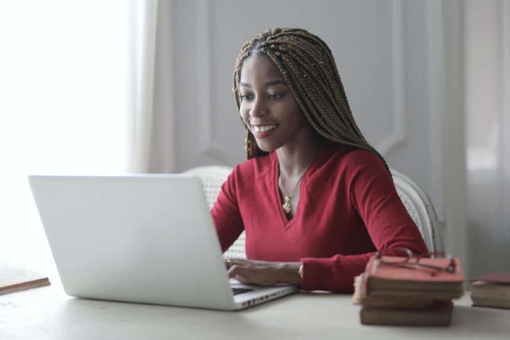 young-woman-using-a-laptop