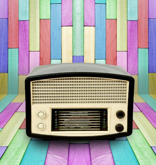 Play to Learn: Triumph in Your Target Language by Listening to the Radio |  FluentU Language Learning