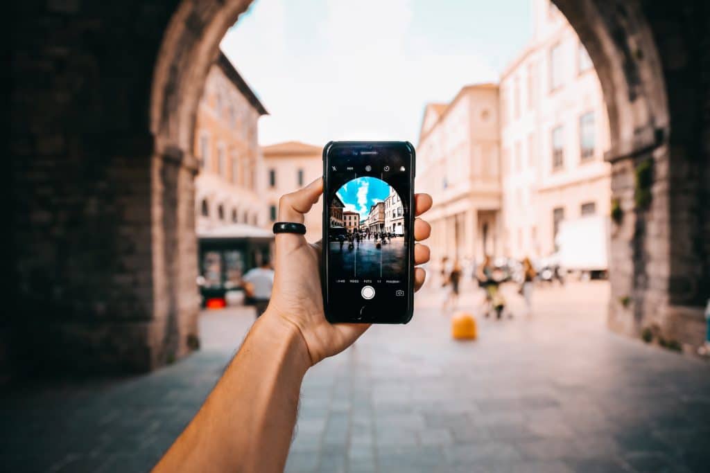 5 Photo Translator Apps That Are Magic for Language Learners