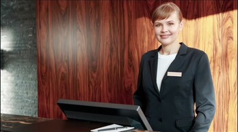 Hotel English: The Check In 2