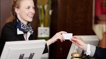 Hotel English: The Check In 1