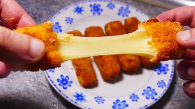 Easy Homemade Cheese Sticks